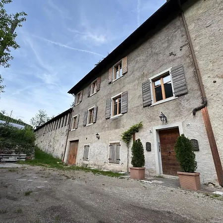 Meryhof 3 Stanze Apartment *